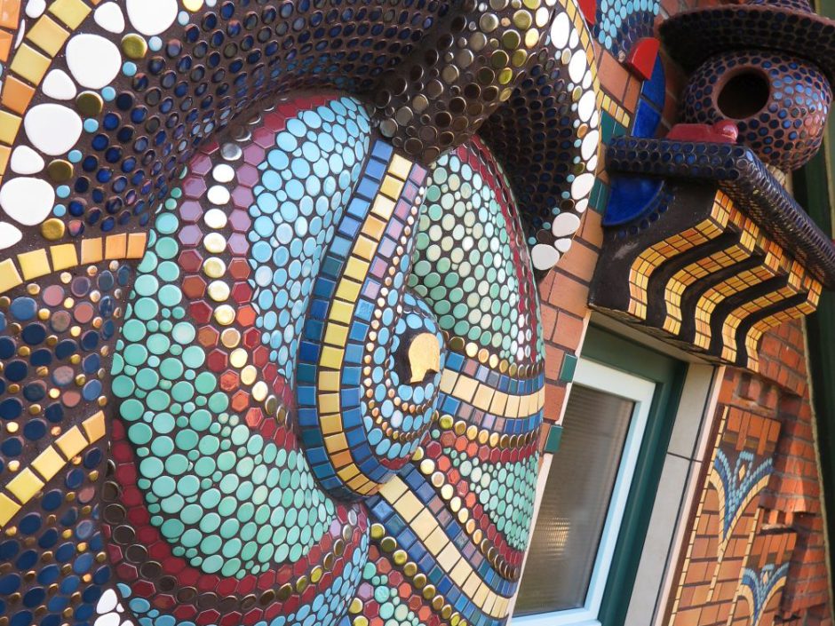 Mosaik-Fassade - Mosaik Kunst Außendesign - Roland Rafael Repczuk