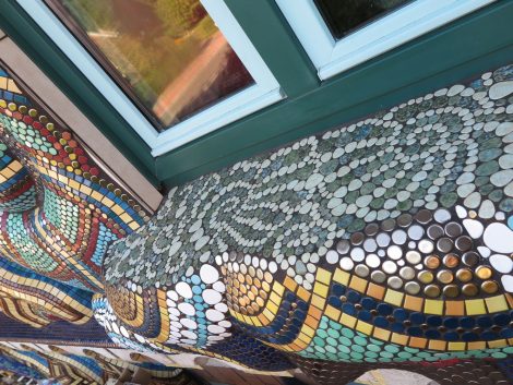 Fassadenwand - Mosaik Kunst Außendesign - Roland Rafael Repczuk